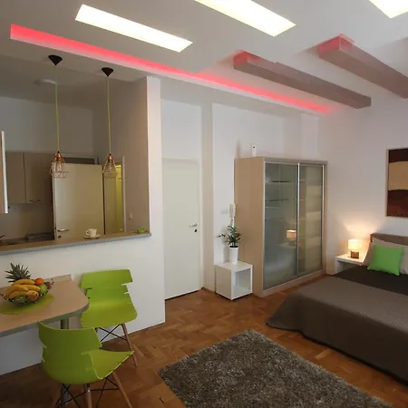New In Apartman Belgrád